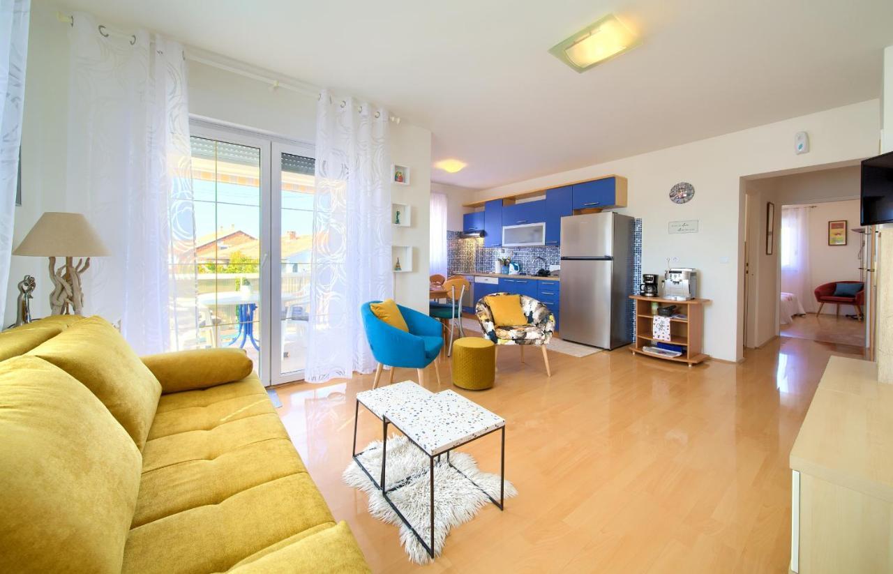 Apartman Noel Krk Town Eksteriør billede